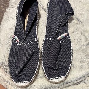 alpargatus Women's Navy Espadrilles